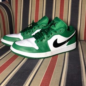 Jordan 1 Low Pine Green